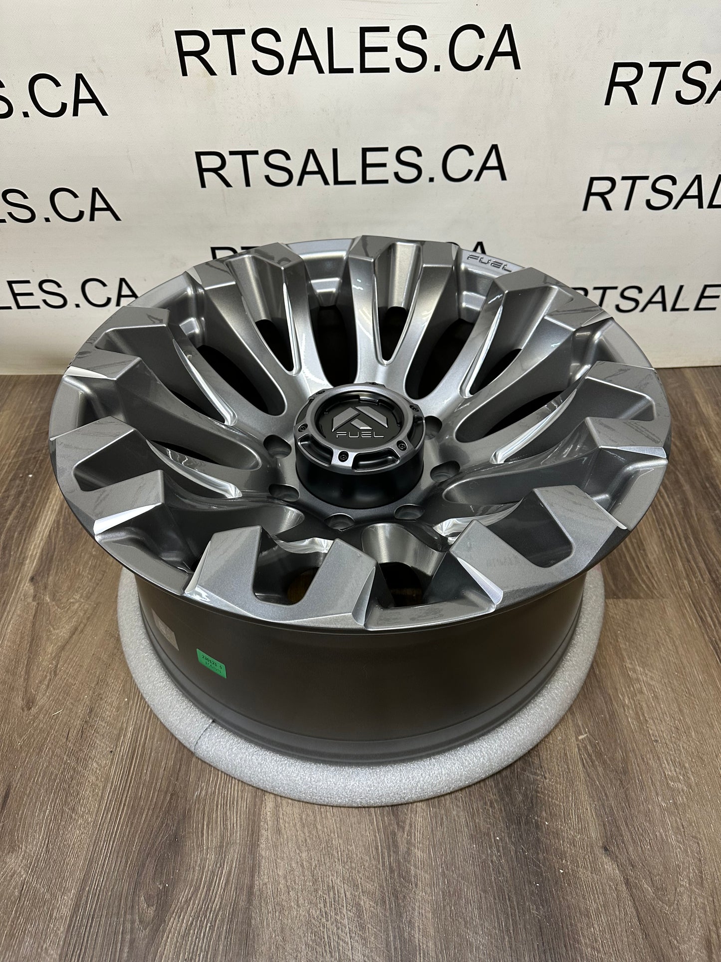 20x10 Fuel Quake Rims 8x180 Chevy 2500 3500