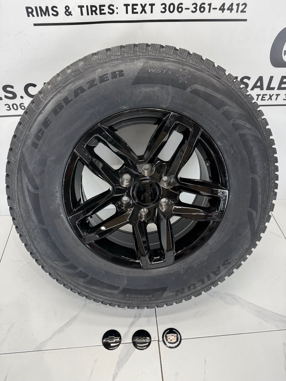 265/70/17 Studded WINTER tires rims 6x139