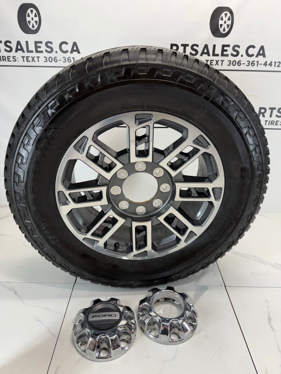 275/65/20 Bridgestone tires Ford F250 F350 rims / 8x170 (Takeoffs)