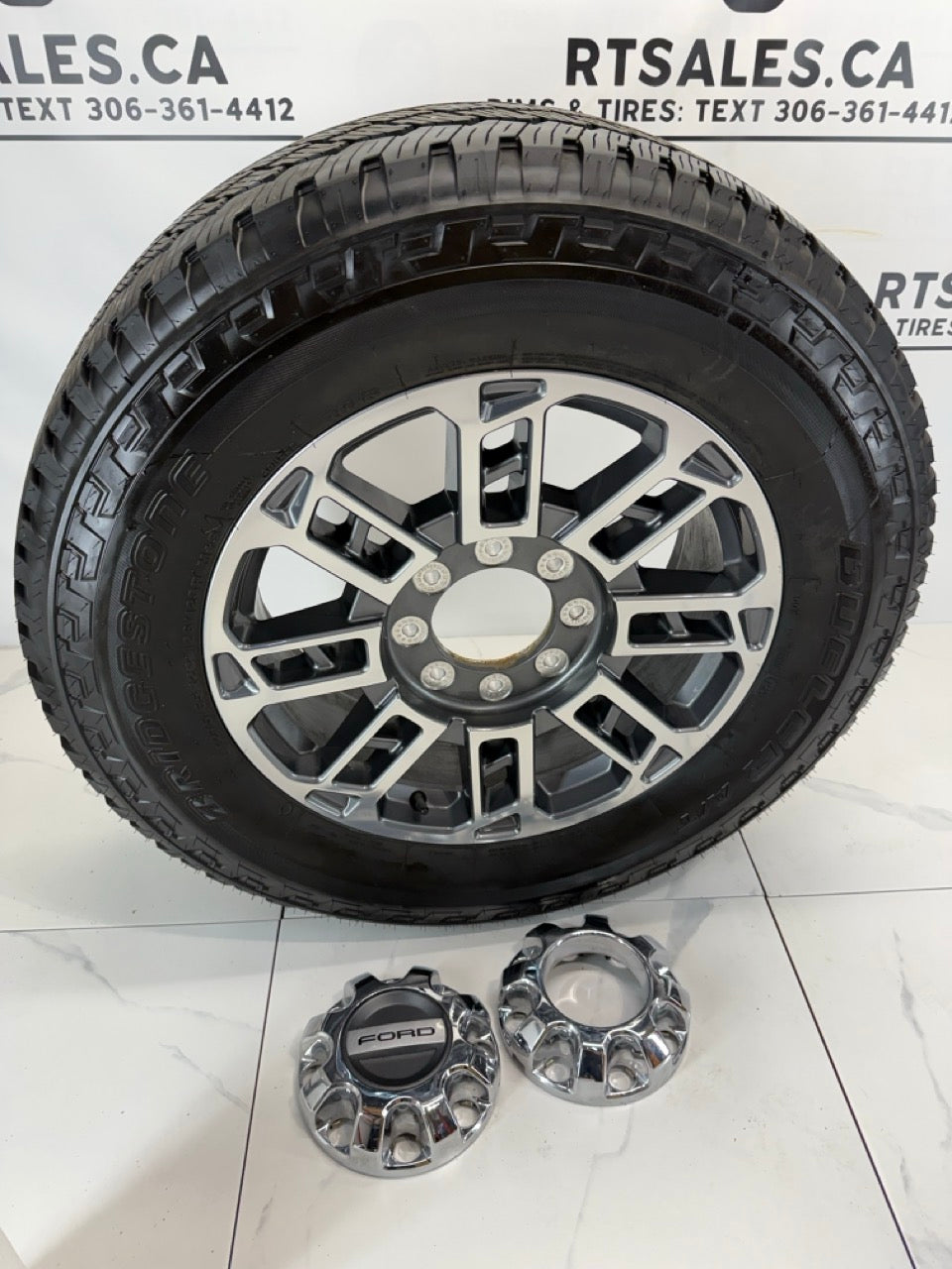 275/65/20 Bridgestone tires Ford F250 F350 rims / 8x170 (Takeoffs)