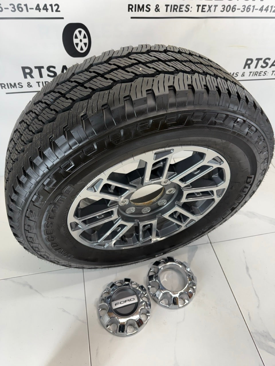 275/65/20 Bridgestone tires Ford F250 F350 rims / 8x170 (Takeoffs)