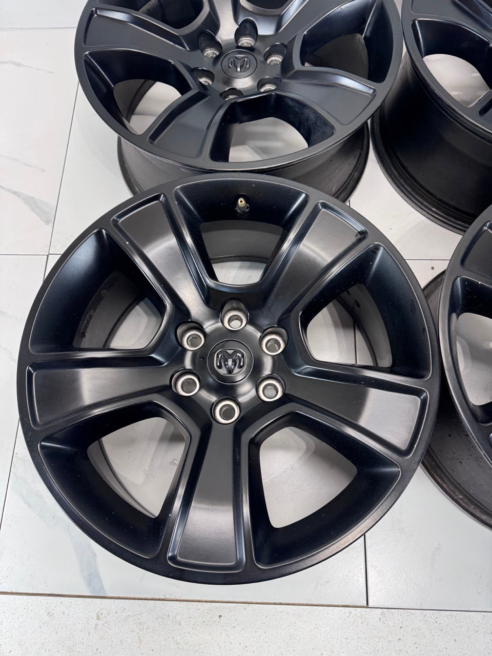 20x9 Dodge Ram Factory OEM 1500 Rims 6x139.7 (Used)