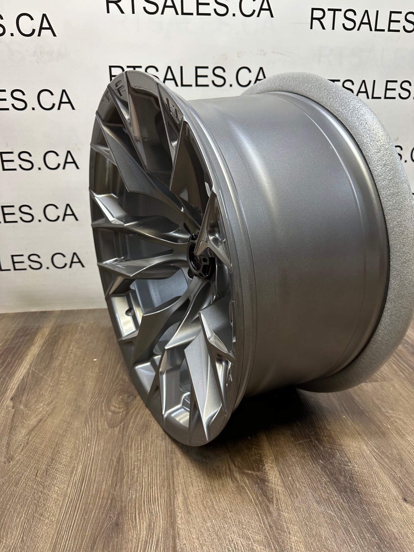 20x10 Fuel Flame Rims 5x139.7