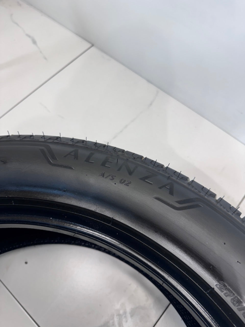 275/50/22 Bridgestone Alenza (Takeoffs)