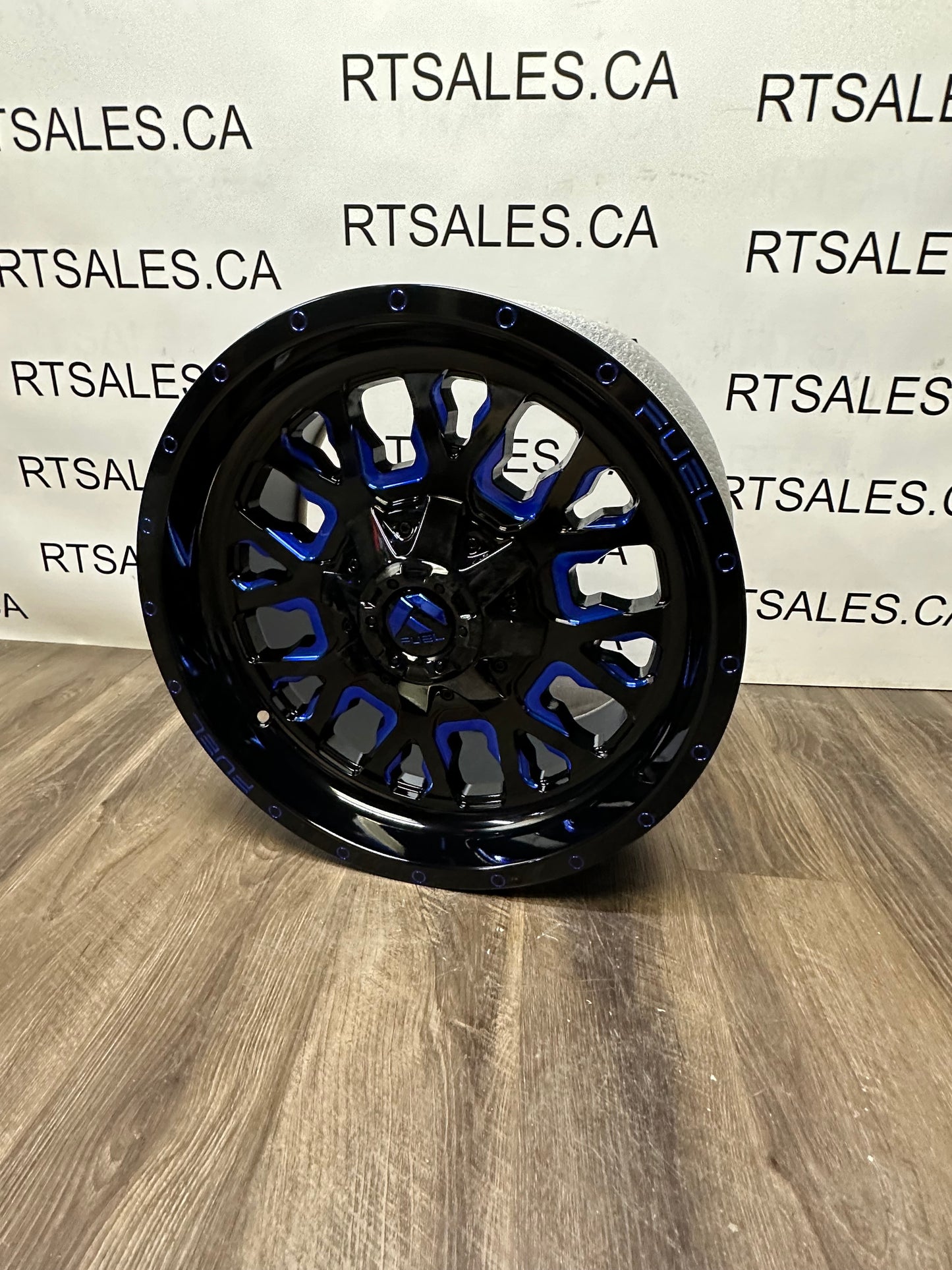 18x9 Fuel Stroke Rims 6x135/139.7 F-150 GM 1500 Ram
