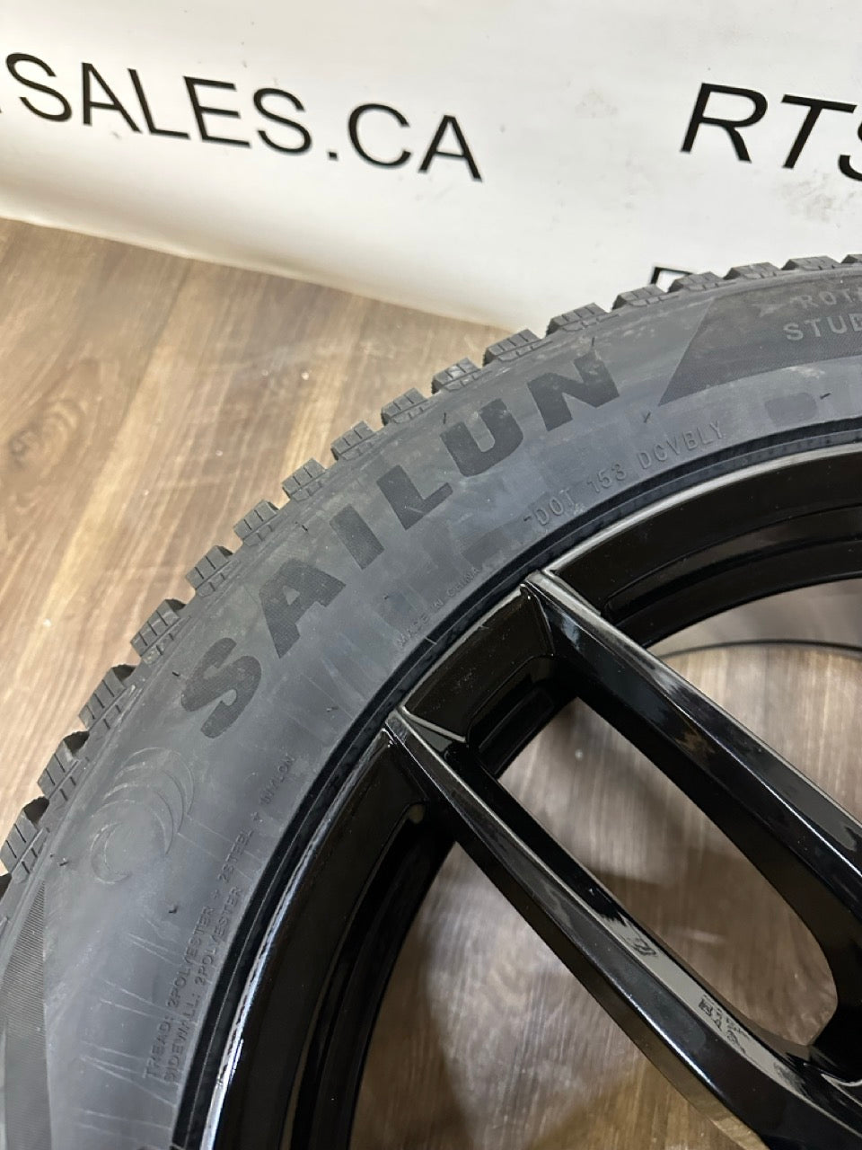 255/50/20 WINTER TIRES rims 5x112 Audi Q6 Q7 Q8 Volkswagen altas Toureg