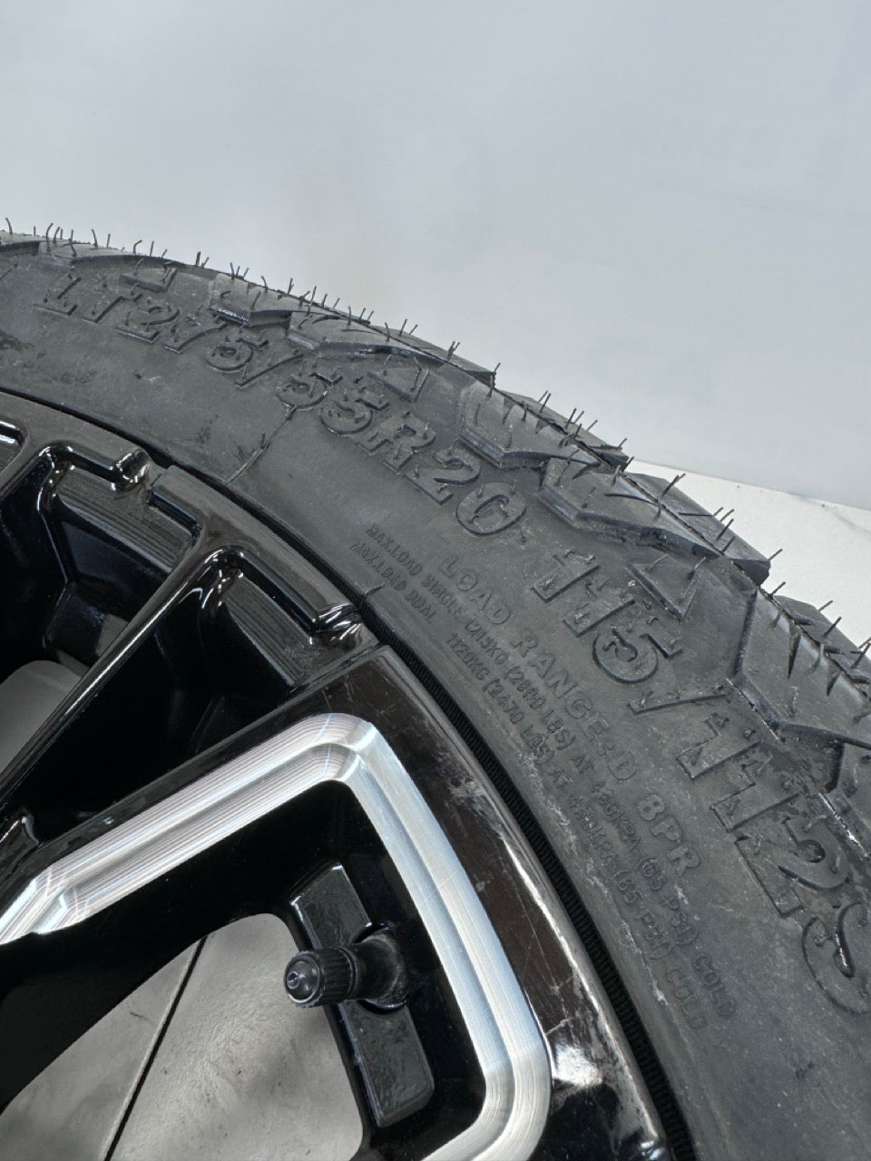 LT 275/55/20 tires 20x10 Fuel Rims 6x135 Ford F150