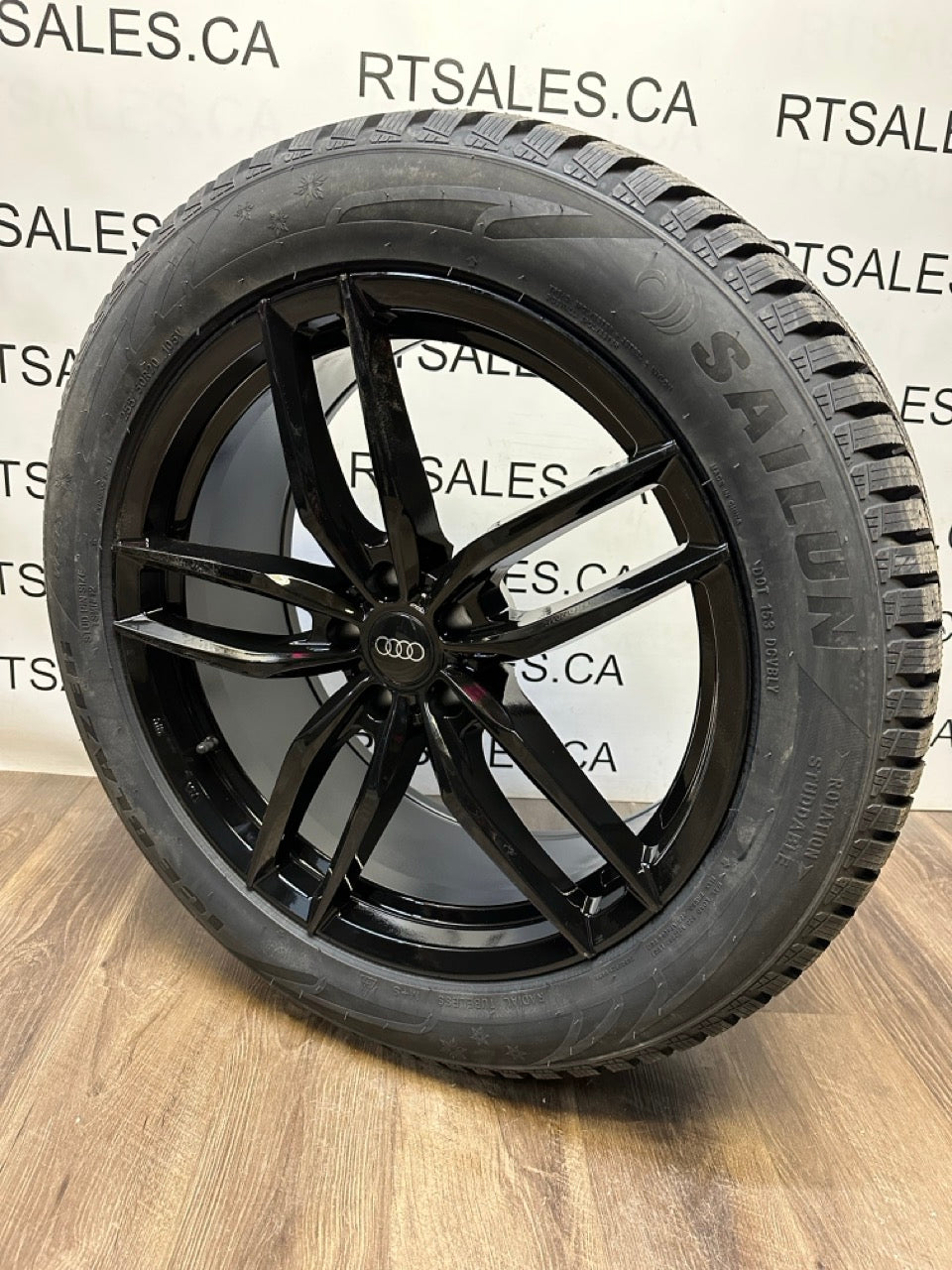 255/50/20 WINTER TIRES rims 5x112 Audi Q6 Q7 Q8 Volkswagen altas Toureg