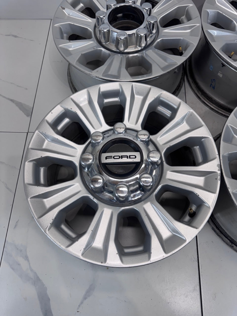 18 Inch Ford F250/350 Rims 8x170 (USED)