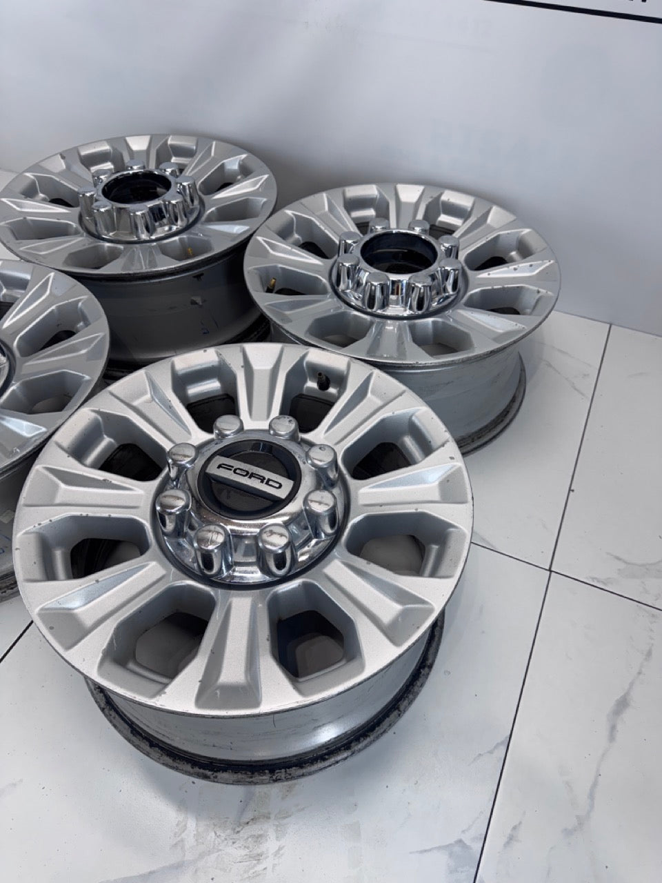 18 Inch Ford F250/350 Rims 8x170 (USED)
