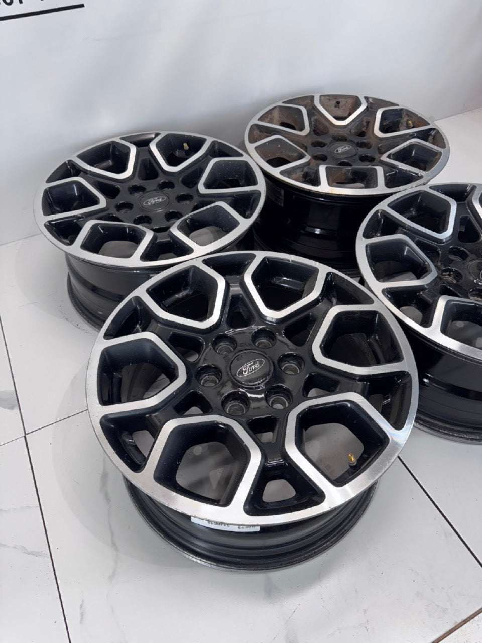 18x8.5 F150 Factory Rims 6x135 (Used)