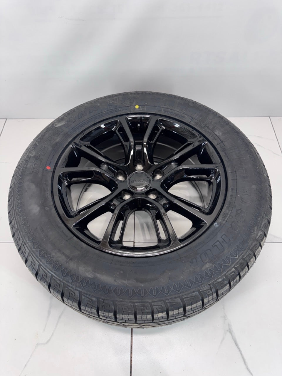 265/60/18 Sailun All season tires rims Jeep Grand Cherokee Dodge Durango