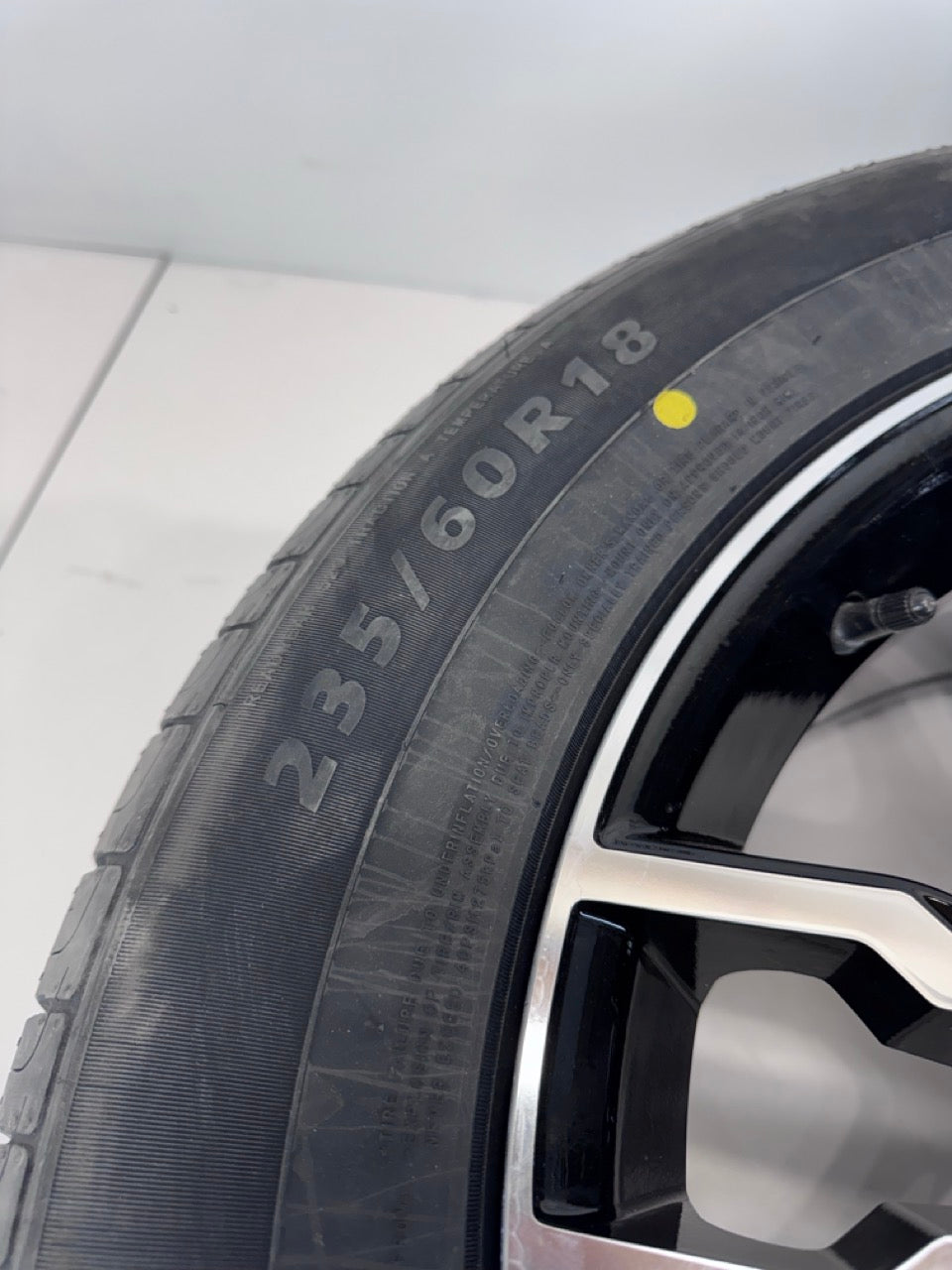235/60/18 All season tires Rims 5x112 Audi Volkswagen BMW