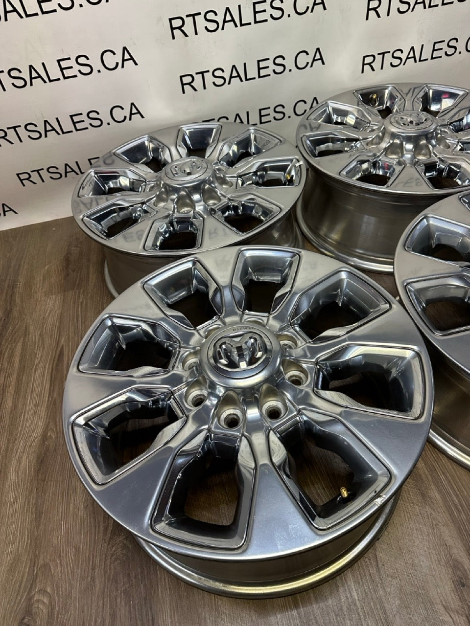20 inch Dodge Ram 2500 / 3500 rims 8x165 OEM LIMITED