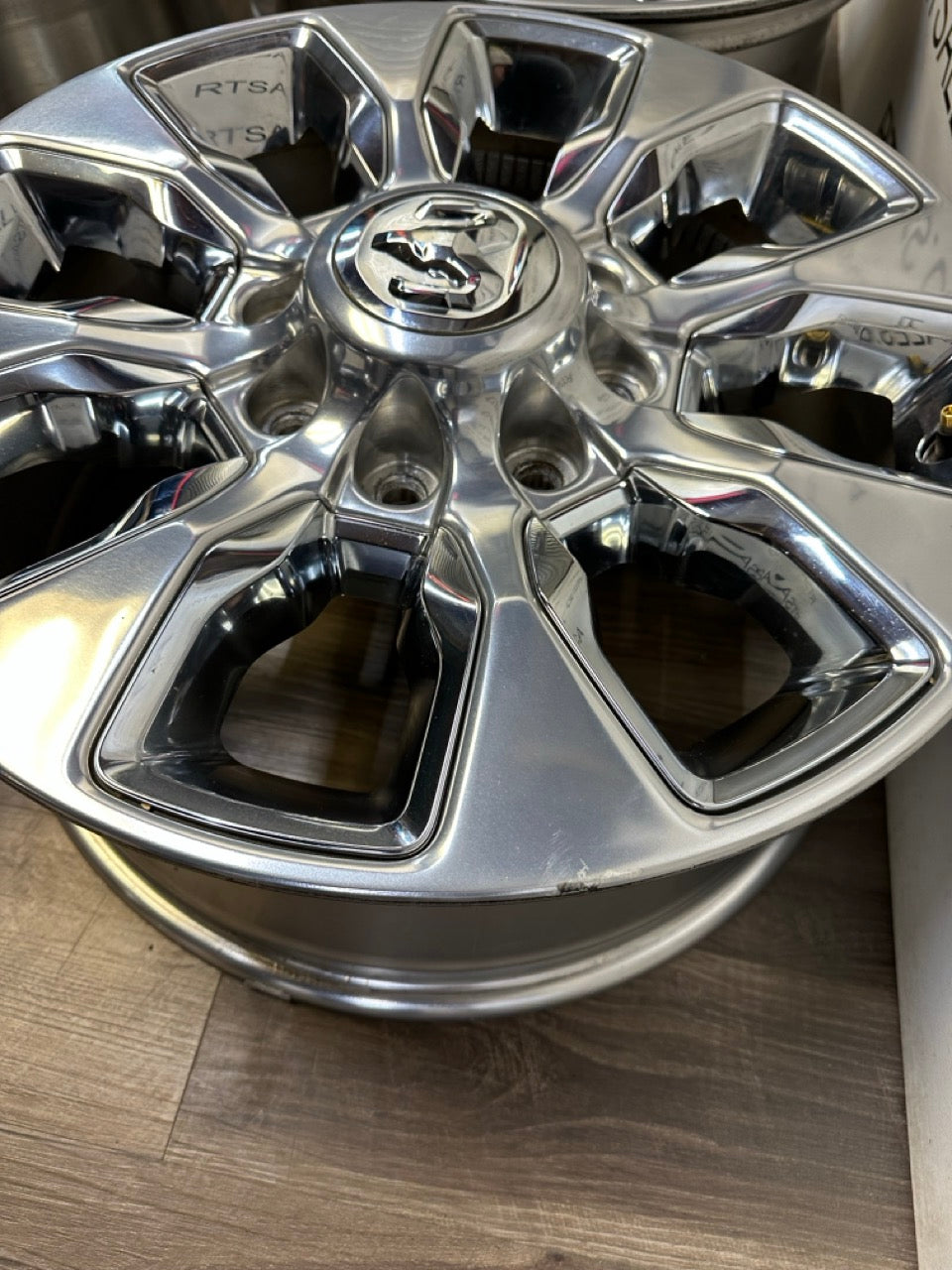20 inch Dodge Ram 2500 / 3500 rims 8x165 OEM LIMITED