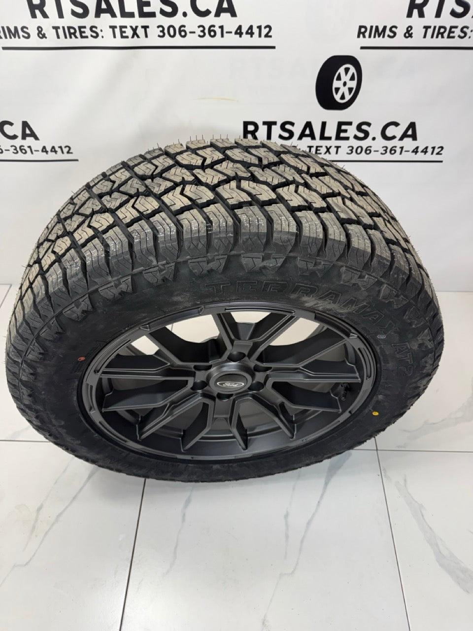 Sailun A/T2 Tires on 20" Ford Roush Rims 6x135