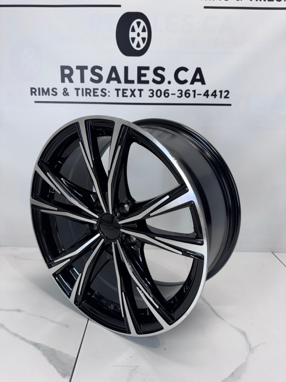 17x7 Dai Rims 5x114.3 Gloss Black - Machined face
