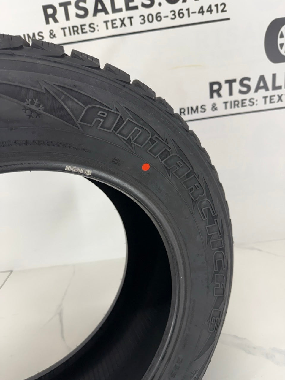 235/65/17 Zeta Antarctica Winter Tires XL