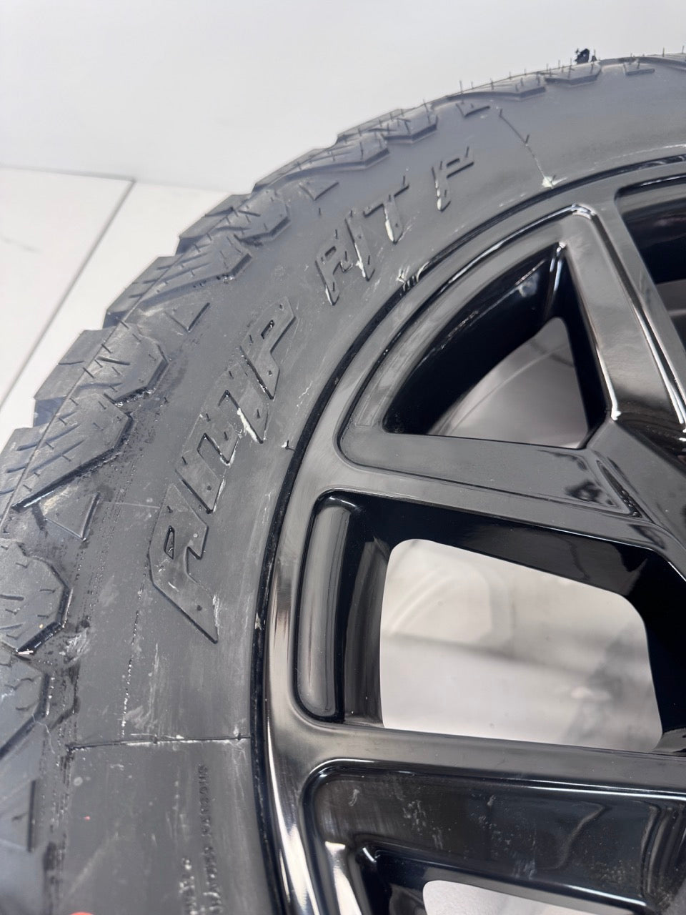 LT 275/60/20 Tires 20x9 Dodge Ram 1500 Rims 6x139.7