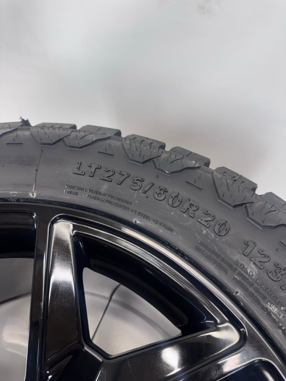 LT 275/60/20 Tires 20x9 Dodge Ram 1500 Rims 6x139.7