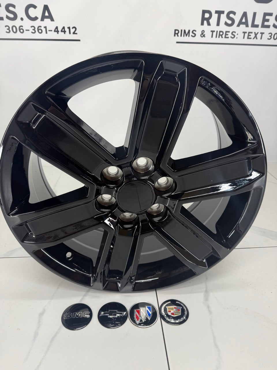 18x7.5 Rims 6x120 R247