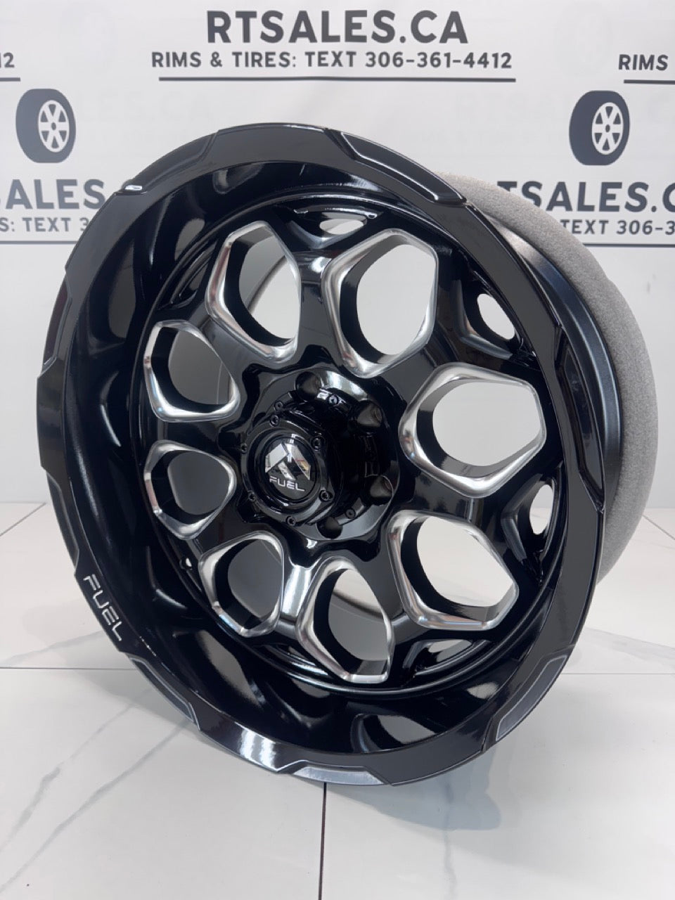 20x10 Fuel Scepter Rims 6x139.7