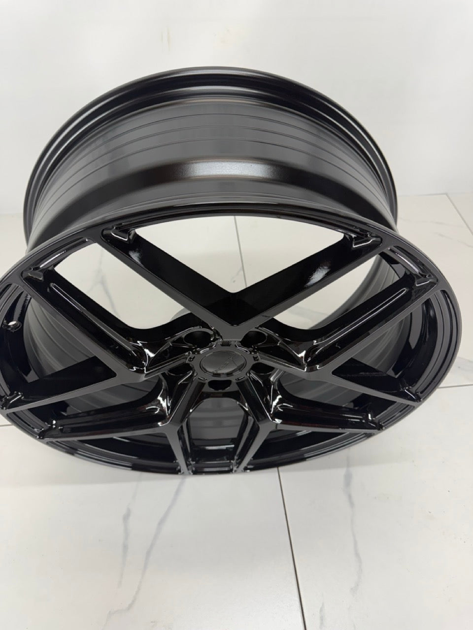 20X8.5 RUF552 Rims 5x114.3 Gloss Black