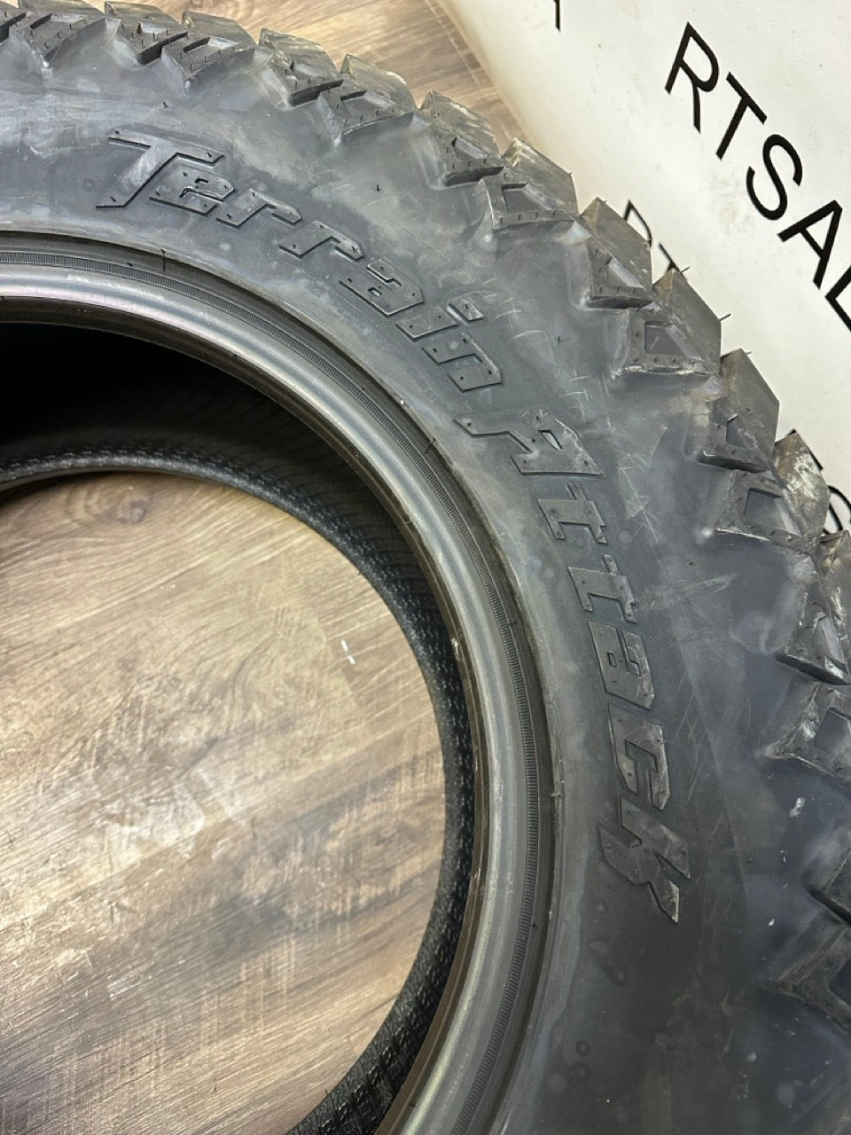 LT 265/70/17 Amp TERRAIN ATTACK A/T E All Season