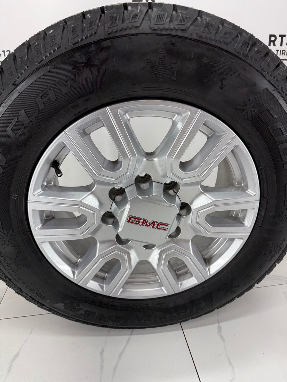 275/65/20 Cooper Winter tires 20" GMC 2500/3500 OEM Rims 8x180