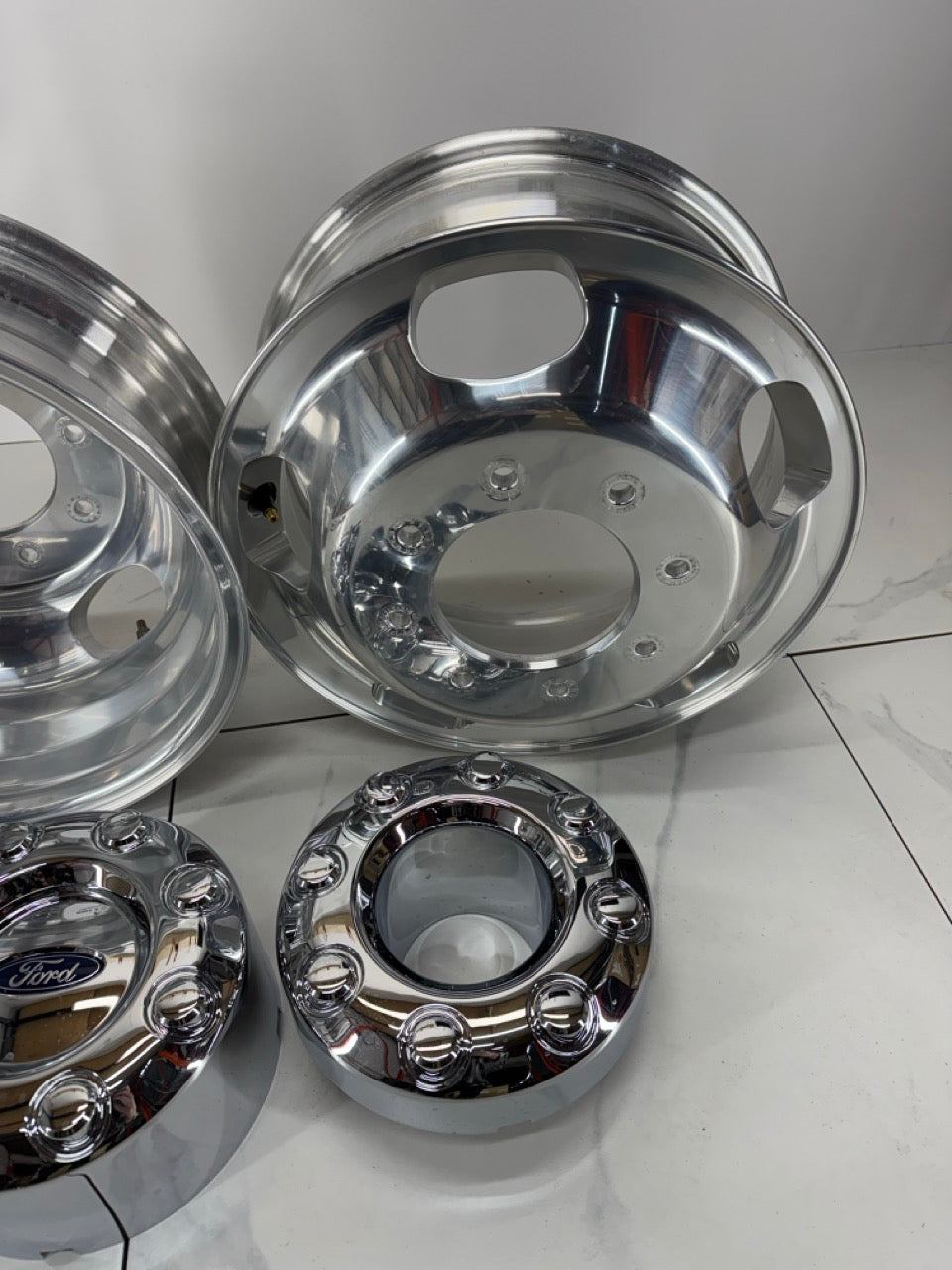 17x6.5 Factory OEM Ford F350 Dually Rims 8x200 (Takeoffs)