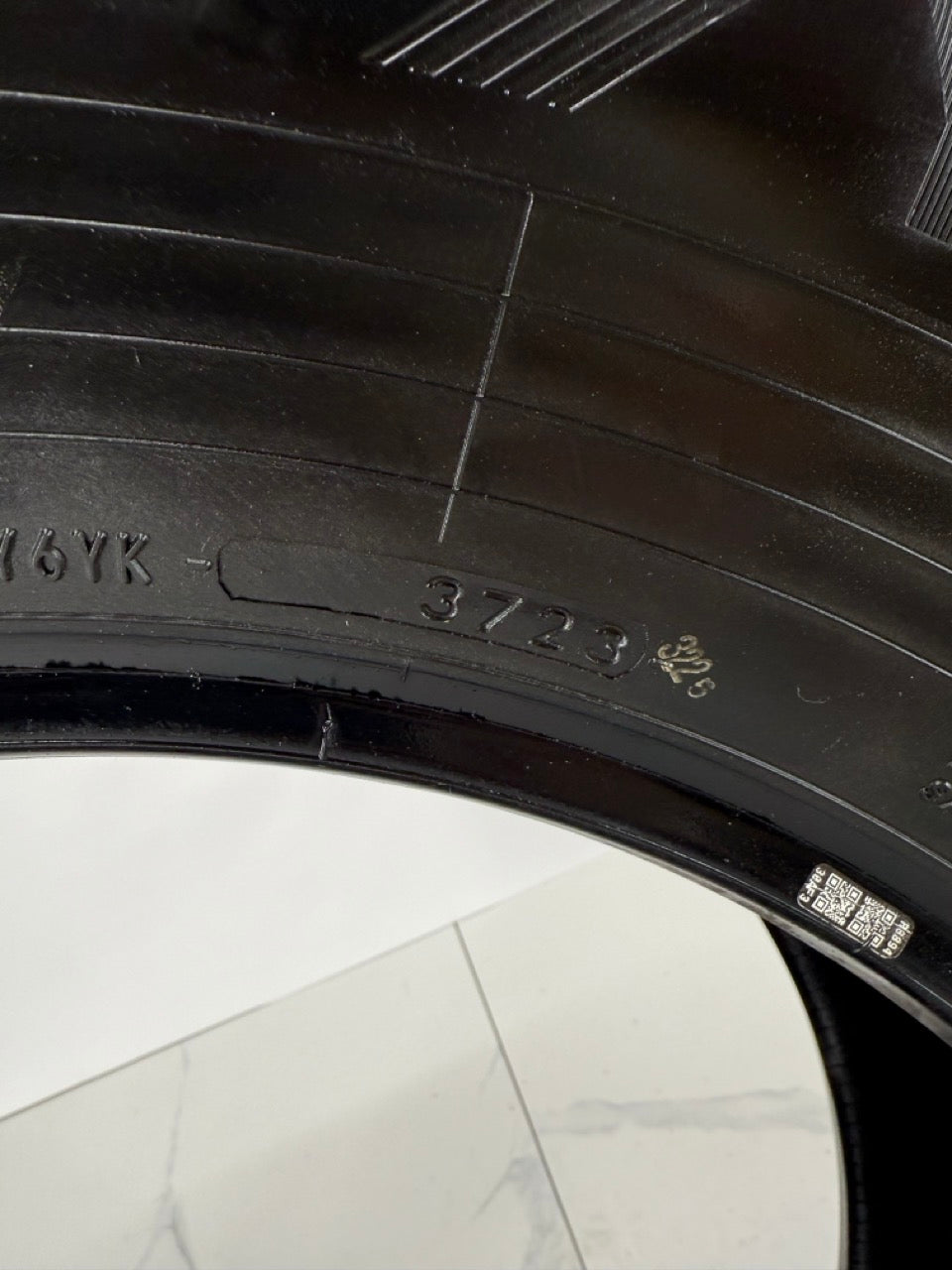 265/70/18 Yokohama Geolandar All Season Tires (Takeoffs)