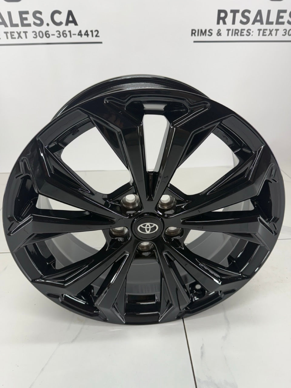 18x7 R338 Rims 5x114.3 Toyota / Lexus