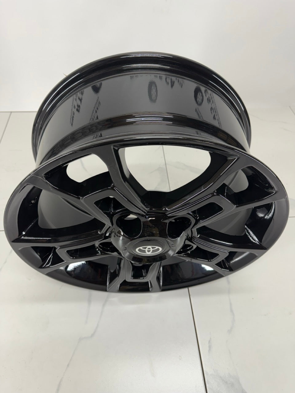 18x8 Replika R225 Rims 5x150