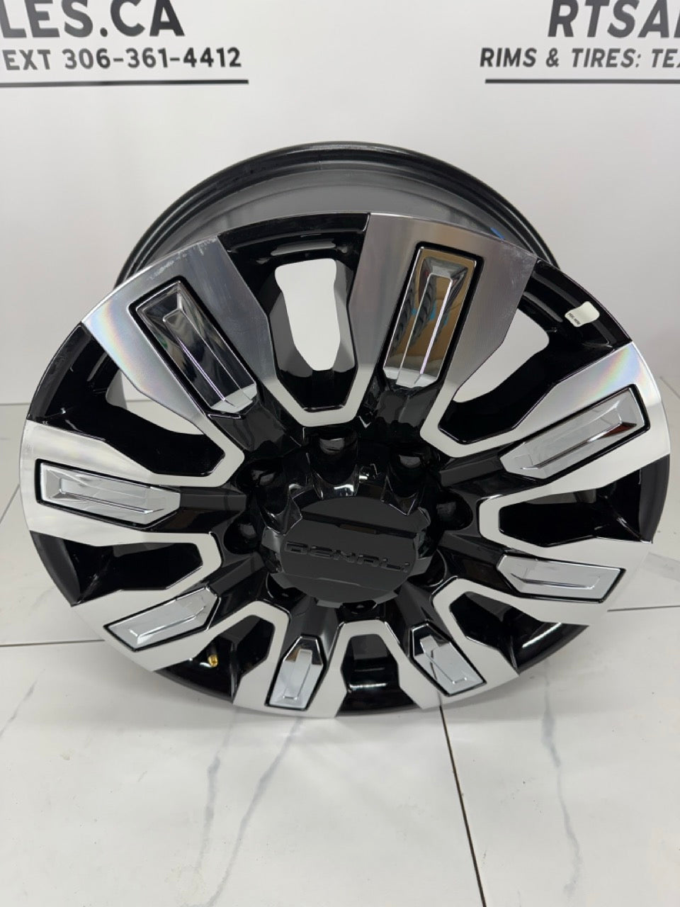 20x8.5 GMC 2500/3500 Denali Rims 8x180 (Takeoffs)