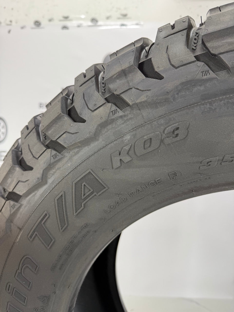 LT 35x12.5x20 BFGoodrich ALL TERRAIN T/A KO3 F All Weather Tires