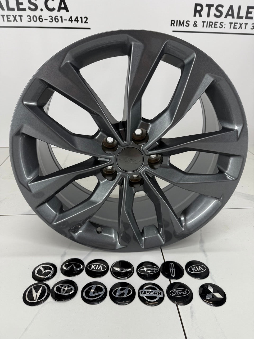 18x8 Gunmetal RT Rims 5x114.3