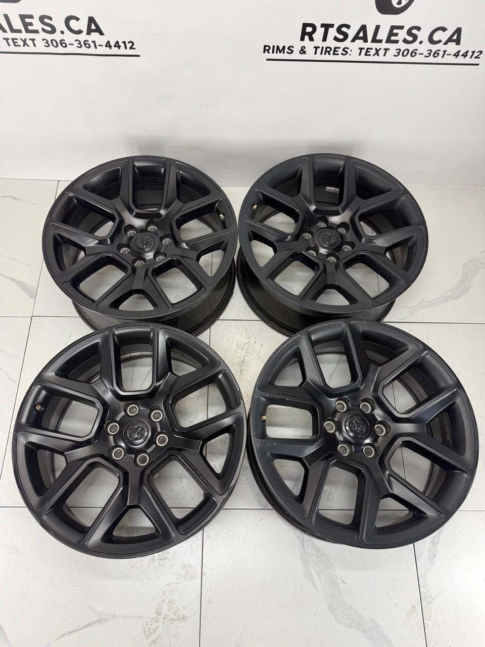 22x9 Dodge Ram OEM 1500 Rims 6x139.7 (Used)