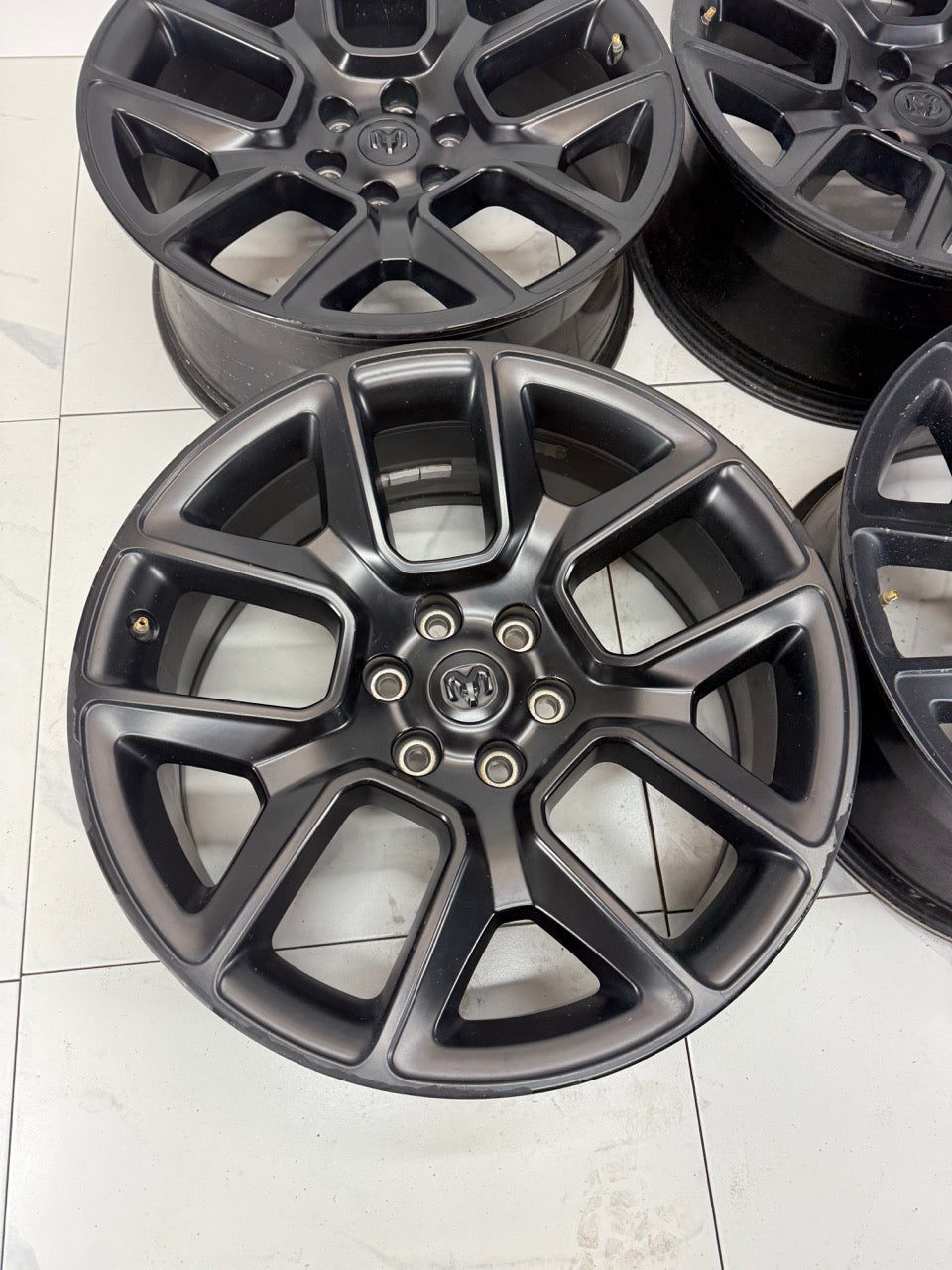 22x9 Dodge Ram OEM 1500 Rims 6x139.7 (Used)