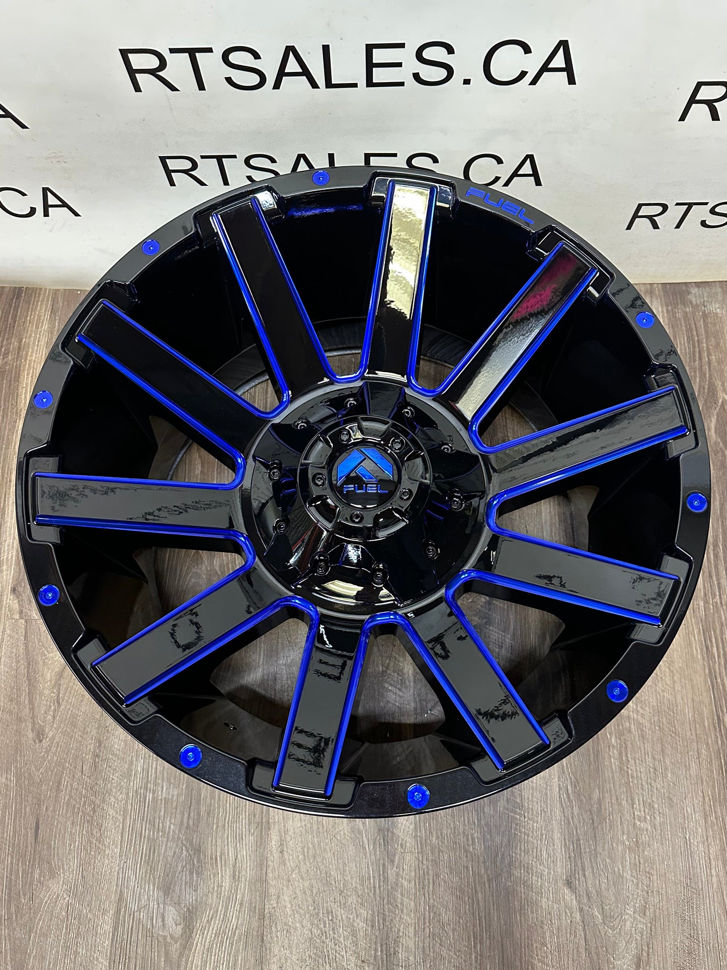 20x10 Fuel Contra Rims 8x165 -18