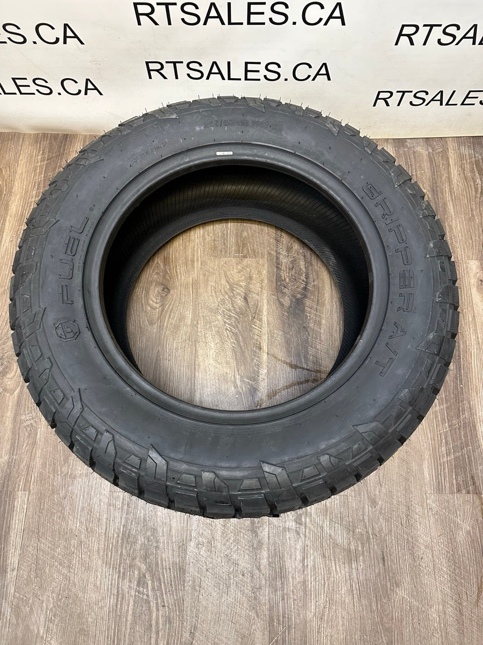 265/60/18 Fuel GRIPPER A/T All Season Tires