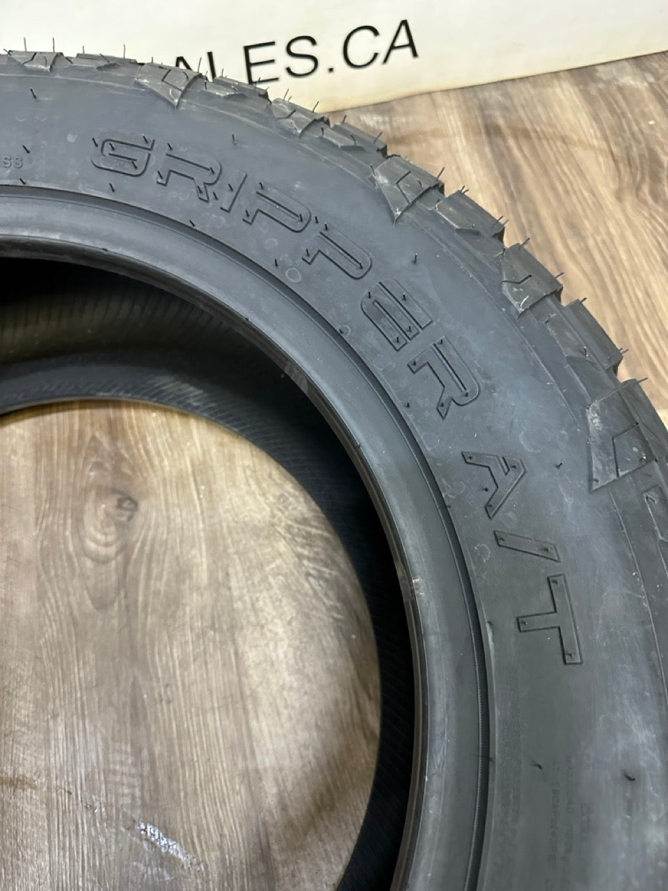 265/60/18 Fuel GRIPPER A/T All Season Tires