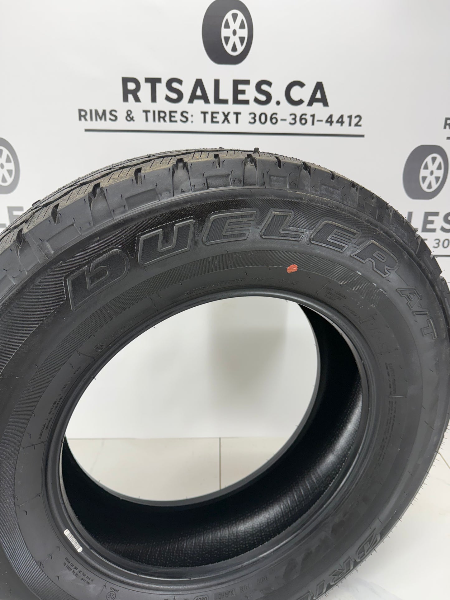 255/70/18 Bridgestone DUELER A/T All Season Tires (Takeoffs SET OF 5)