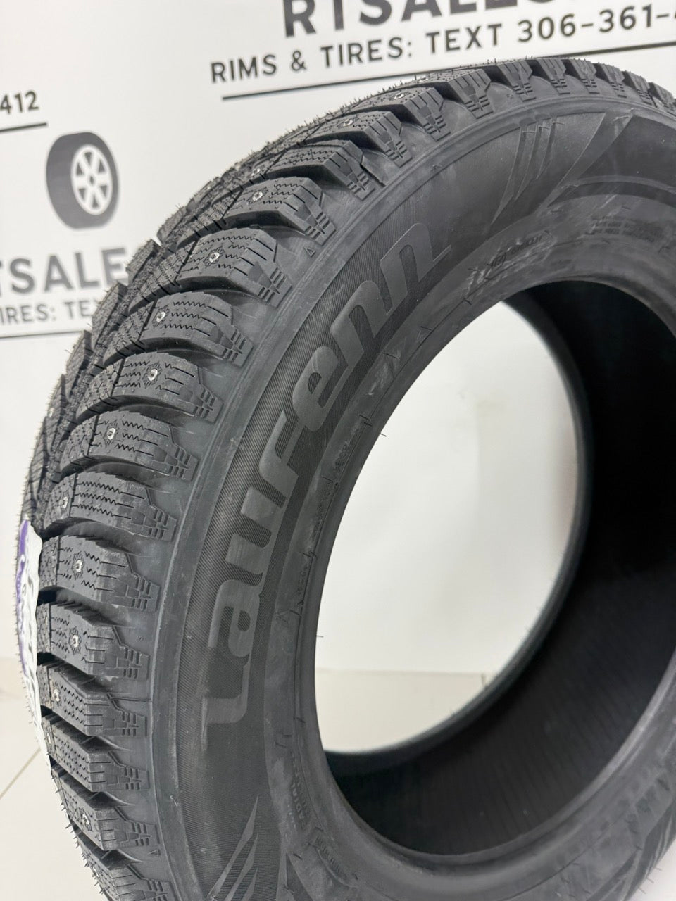 265/60/18 Laufenn IFIT Ice Factory Studded Winter Tires