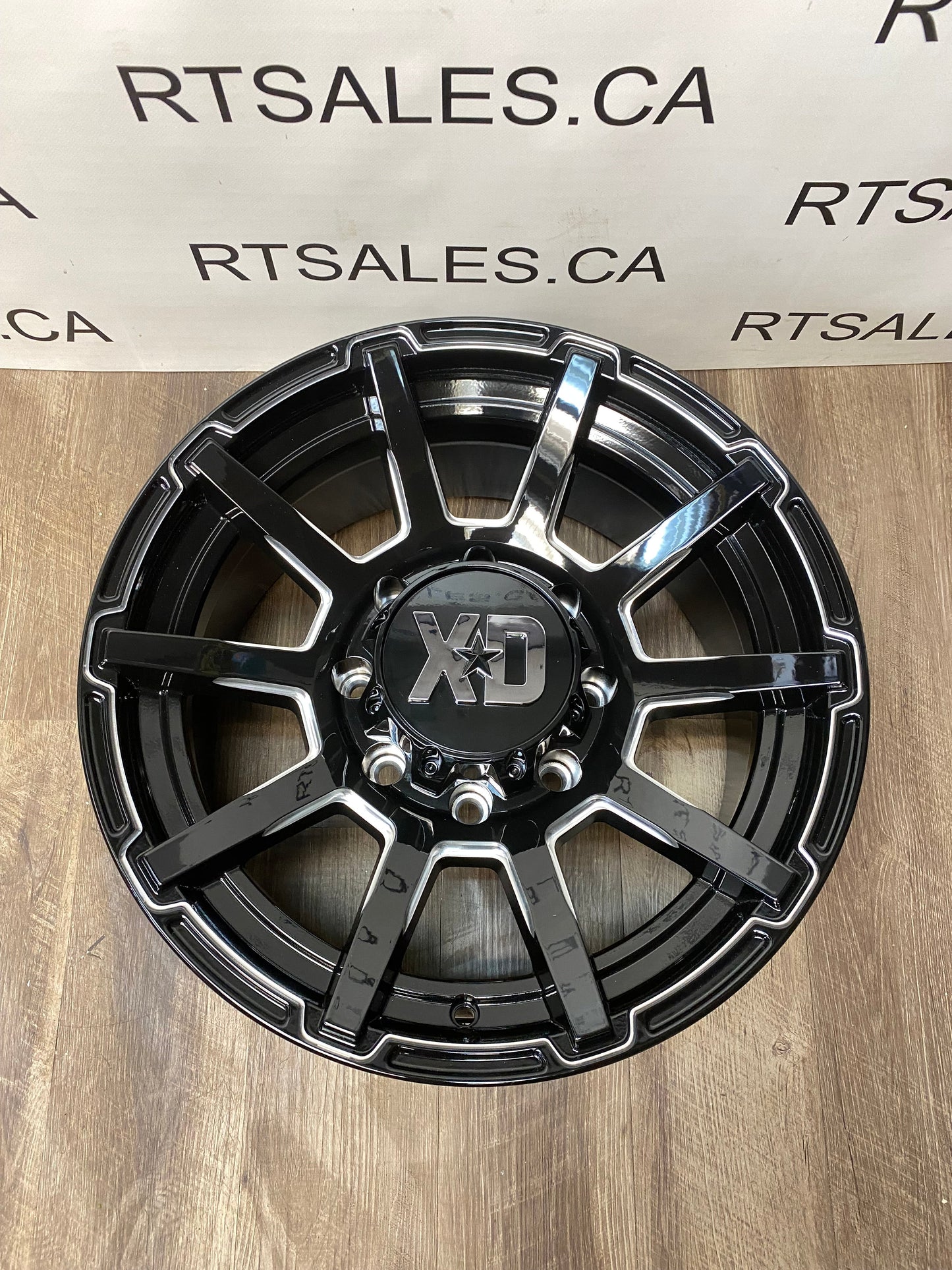 18x9 XD 847 Rims 8x170 0mm