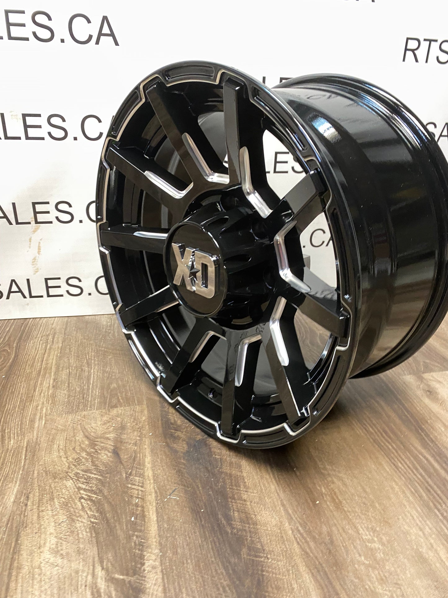 18x9 XD 847 Rims 8x170 0mm