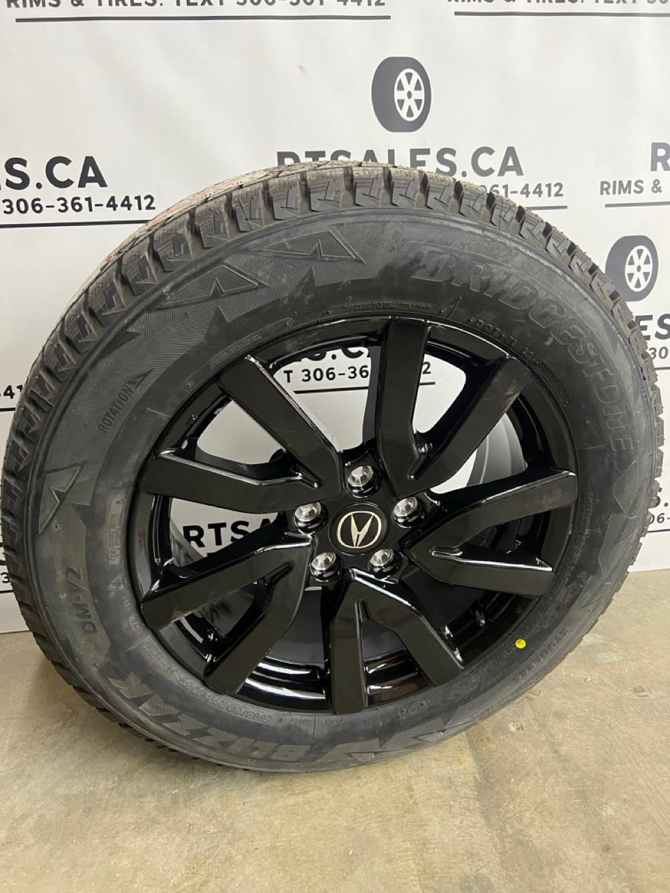 245/60/18 Blizzak Winter tires 18 inch Rims 5x120 Honda & acura
