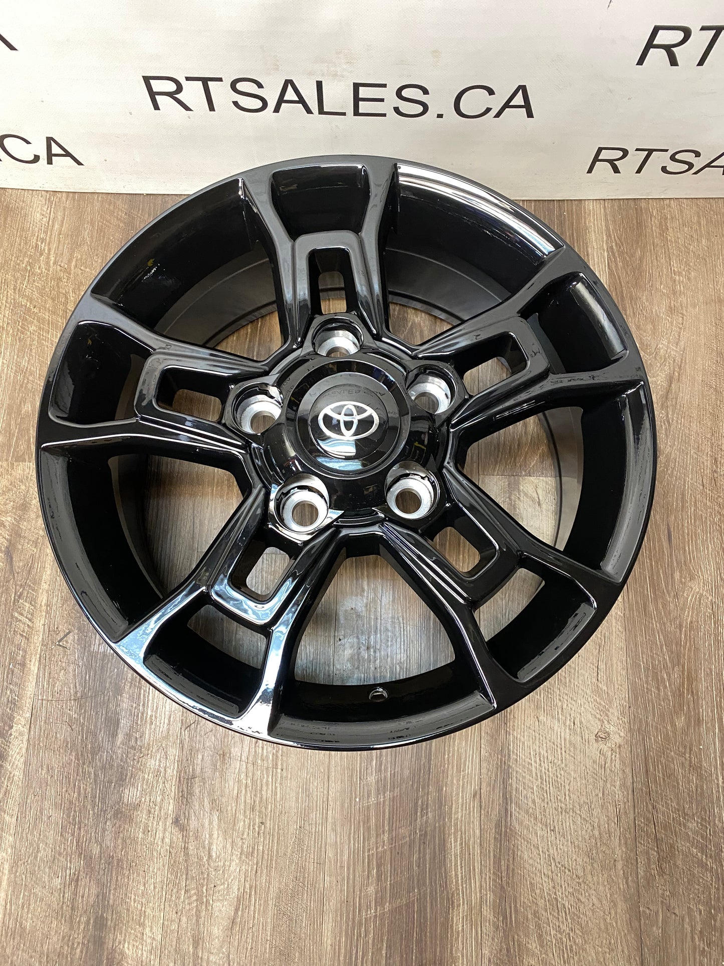 18x8 Replika R225 Rims 5x150