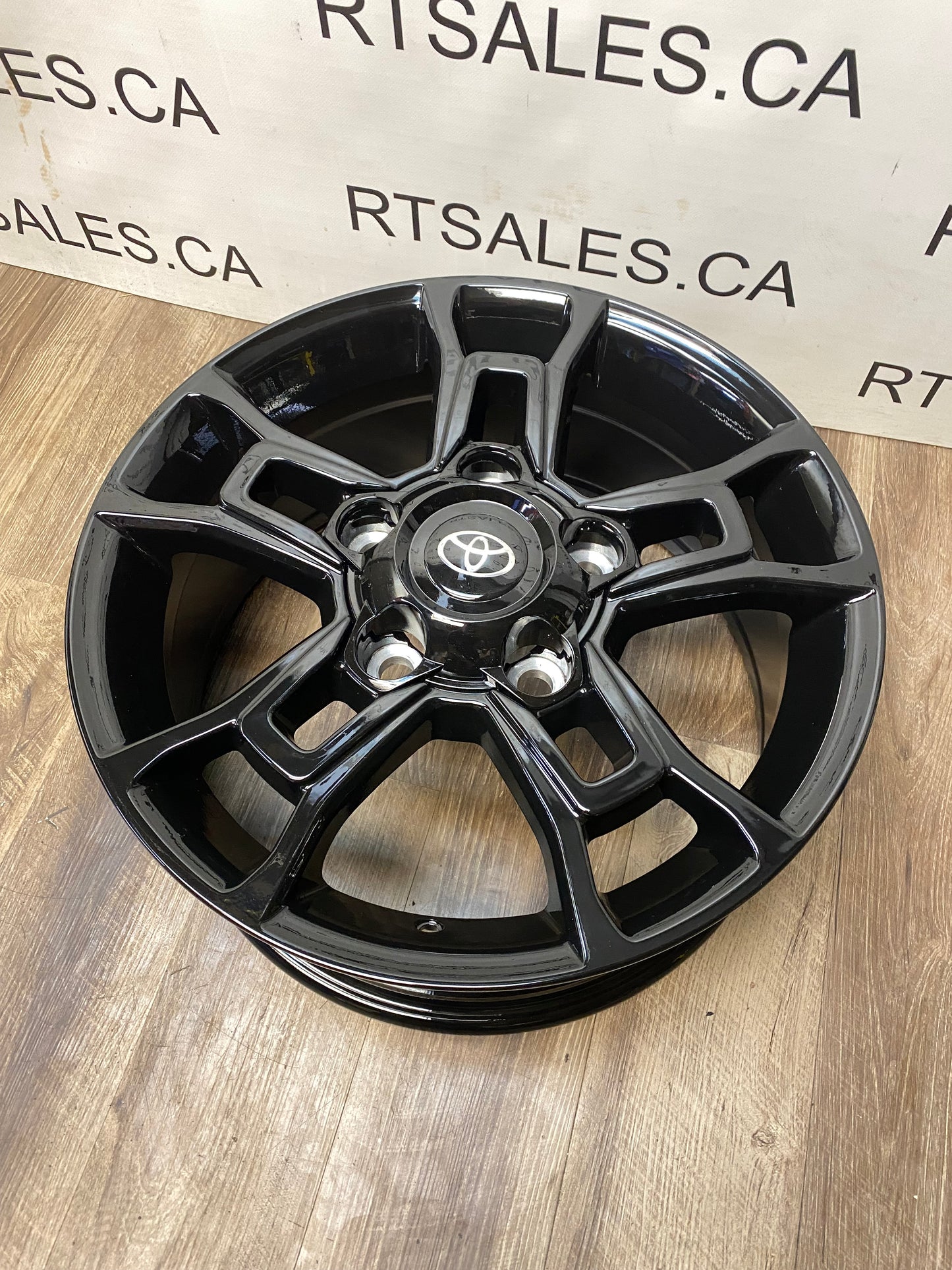 18x8 Replika R225 Rims 5x150