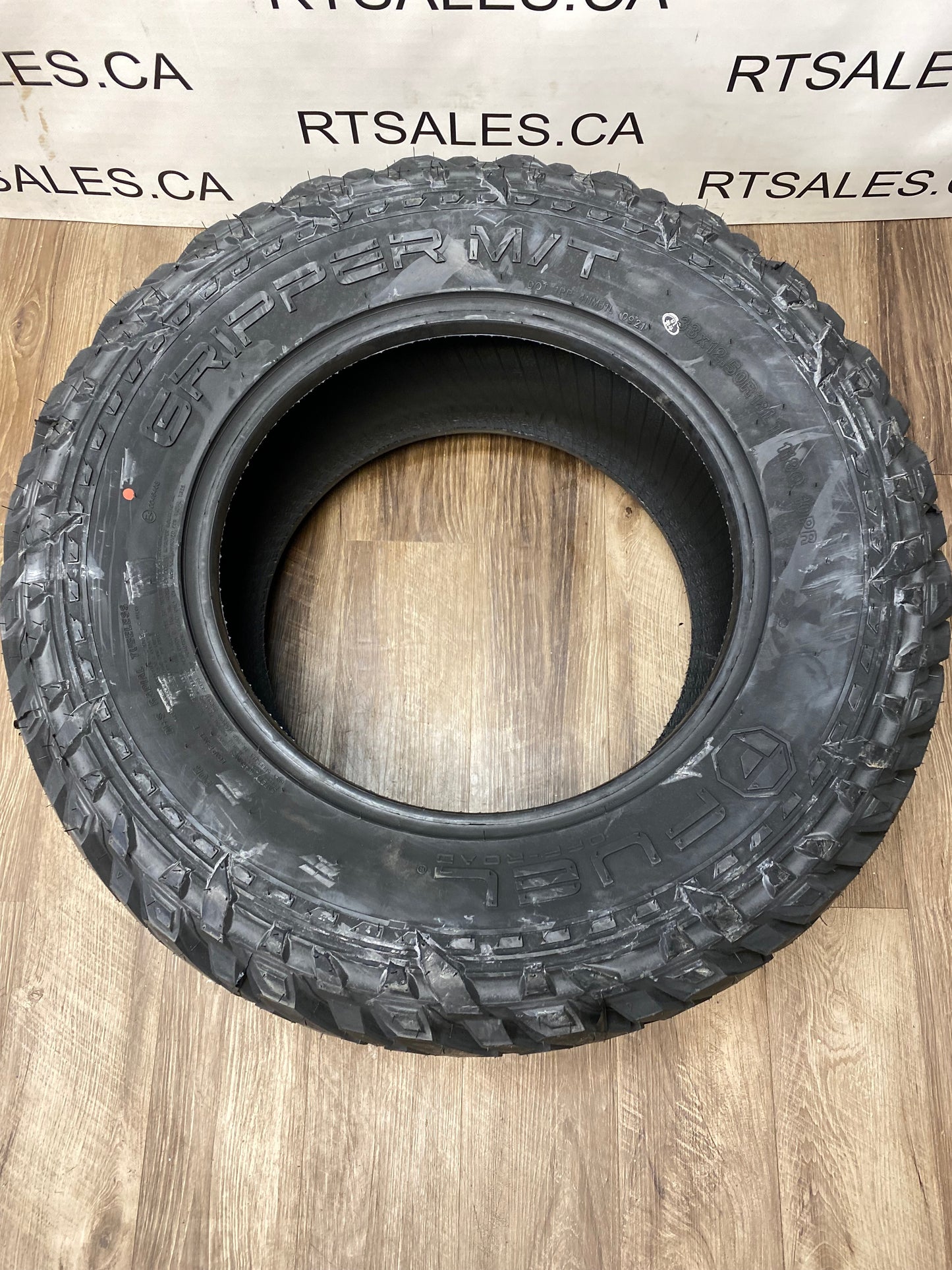 LT 33x12.5x18 Fuel Gripper M/T E All Season Tires