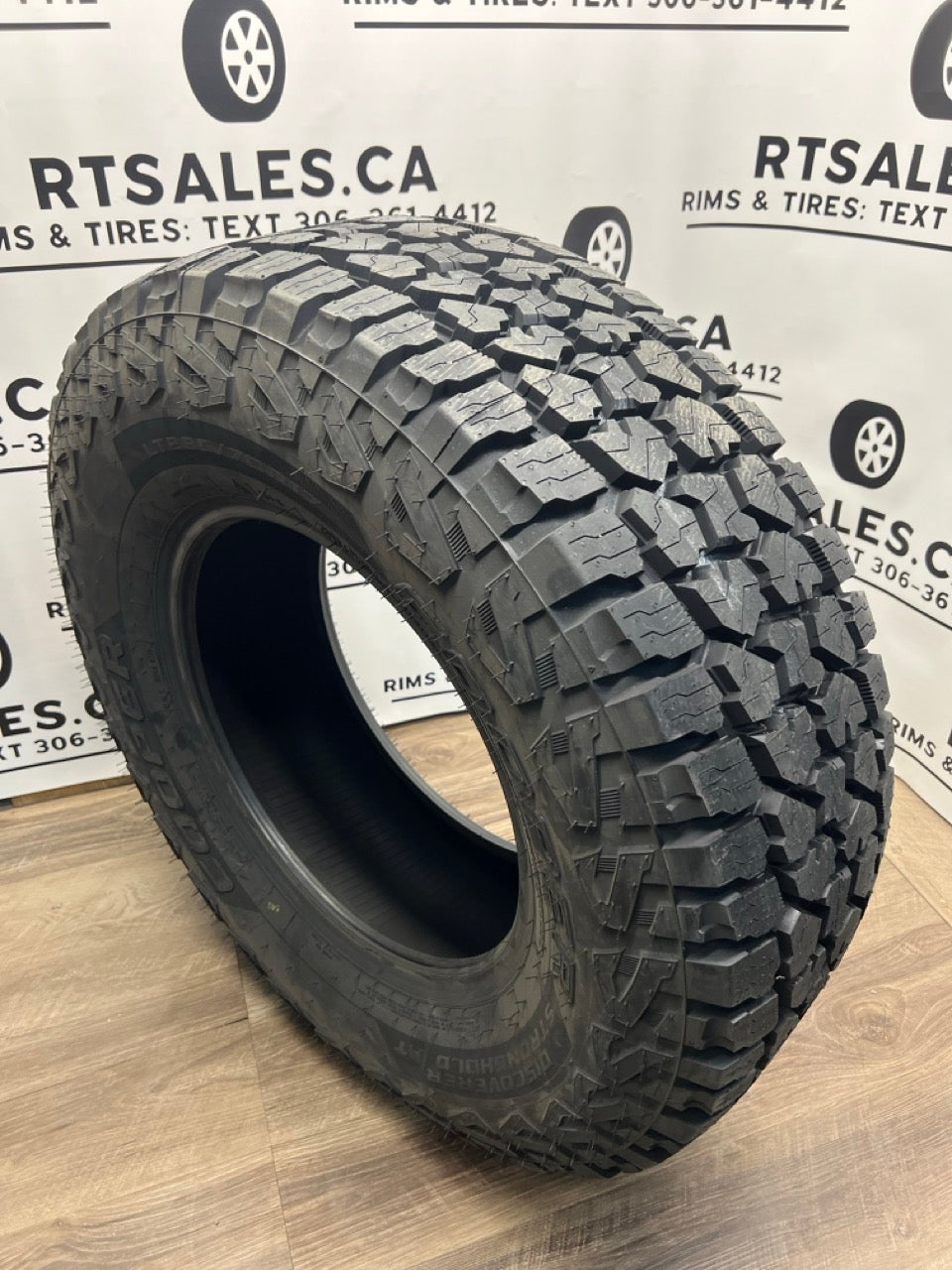 LT285/65/18 Cooper Stronghold All Weather 10 Ply